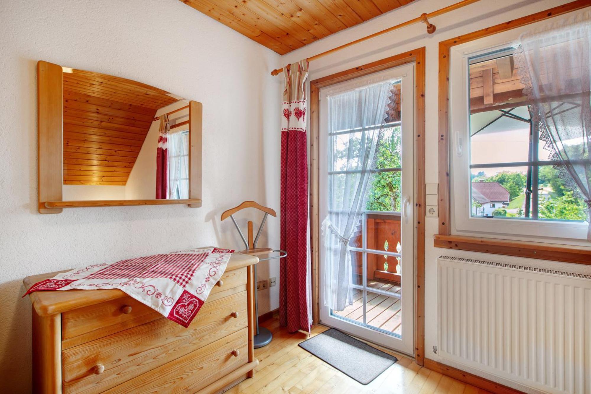 Haus Schlageter Apartment Dachsberg im Schwarzwald Bagian luar foto
